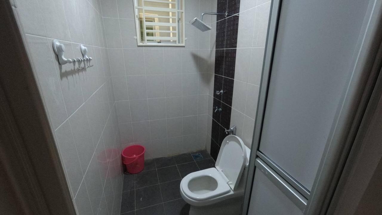 קואלה טרנגאנו Auni Homestay מראה חיצוני תמונה